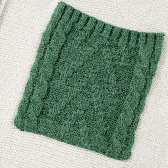 Vinyard Green color block patched pocket sweater size L (8-10) - Picture 3 of 7